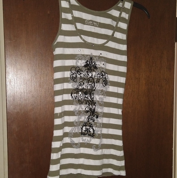 Essentials Tops - Essentials Design tank